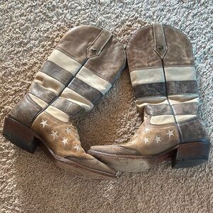 Roper Tan and Cream Heeled Boots